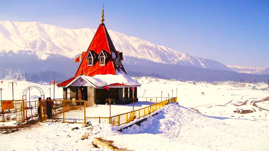 Discover-Hidden-Gems-of-Gulmarg-with-Kashmir-Tour-Packages